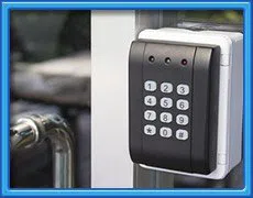 Locksmith Of Van Nuys Van Nuys, CA 818-737-2242 Locksmith Of Van Nuys Van Nuys, CA 818-737-2242 - comm-home-68-35mod
